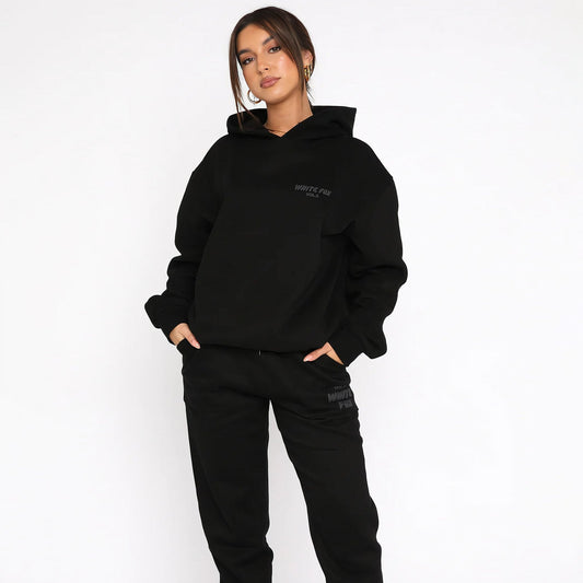 Oréline - Set Elegante a Due Pezzi: Felpa con Cappuccio e Pantaloni Sportivi a Vita Alta in Colori Tenui