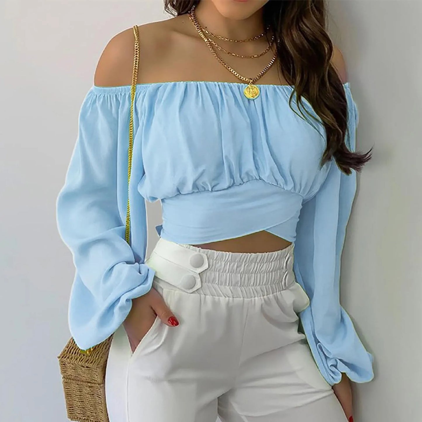 Top corto off-shoulder aderente per donne – Elegante blusa con design avvolgente