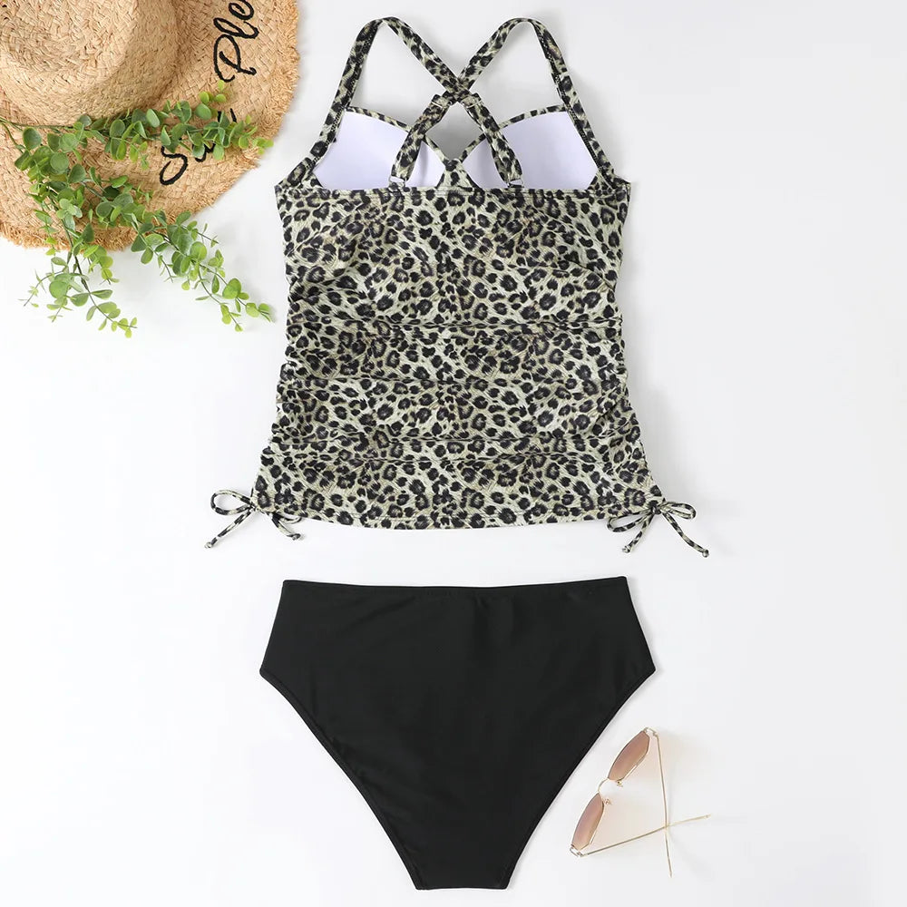 Set di Tankini Modellante con Raccoglimenti – Moda Mare Elegante per Donne