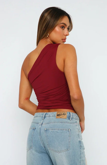 Top Crop Asimmetrico a Spalla Scoperta – Adesivo & Elegante per Donne