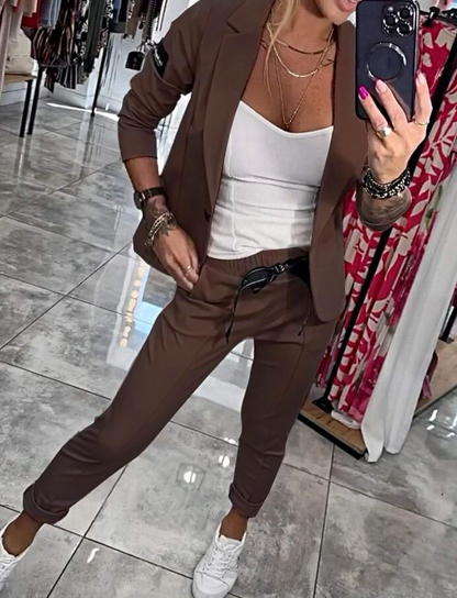 Completo blazer da donna moderno con pantaloni elasticizzati – Elegante outfit a 2 pezzi per ufficio e tempo libero