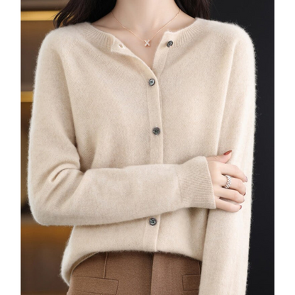 Bérélie - Cardigan da donna con scollo a barca in pura lana merino, stile cashmere, monocolore