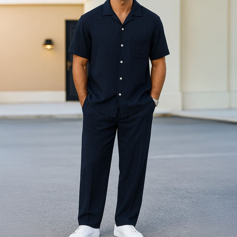 Set elegante a due pezzi per uomini – Camicia a maniche corte con colletto a revers e pantaloni comodi