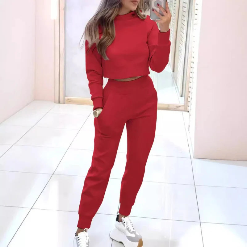 Gaëlle - Completo di relax elegante e comodo per donne, composto da pantaloni jogger e crop-top a maniche lunghe