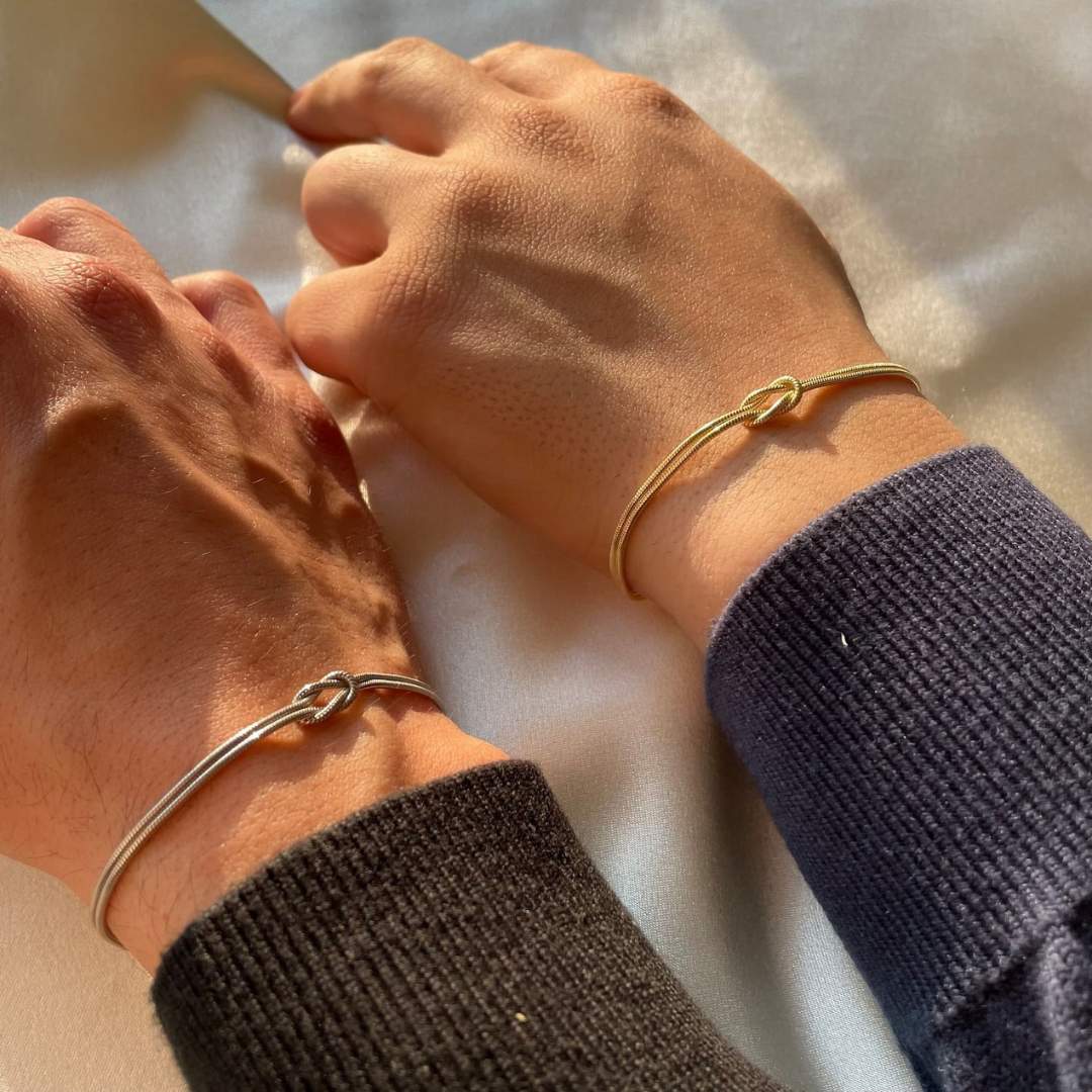 Vahla - Bracciale Minimalista con Nodo