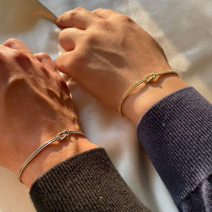 Vahla - Bracciale Minimalista con Nodo