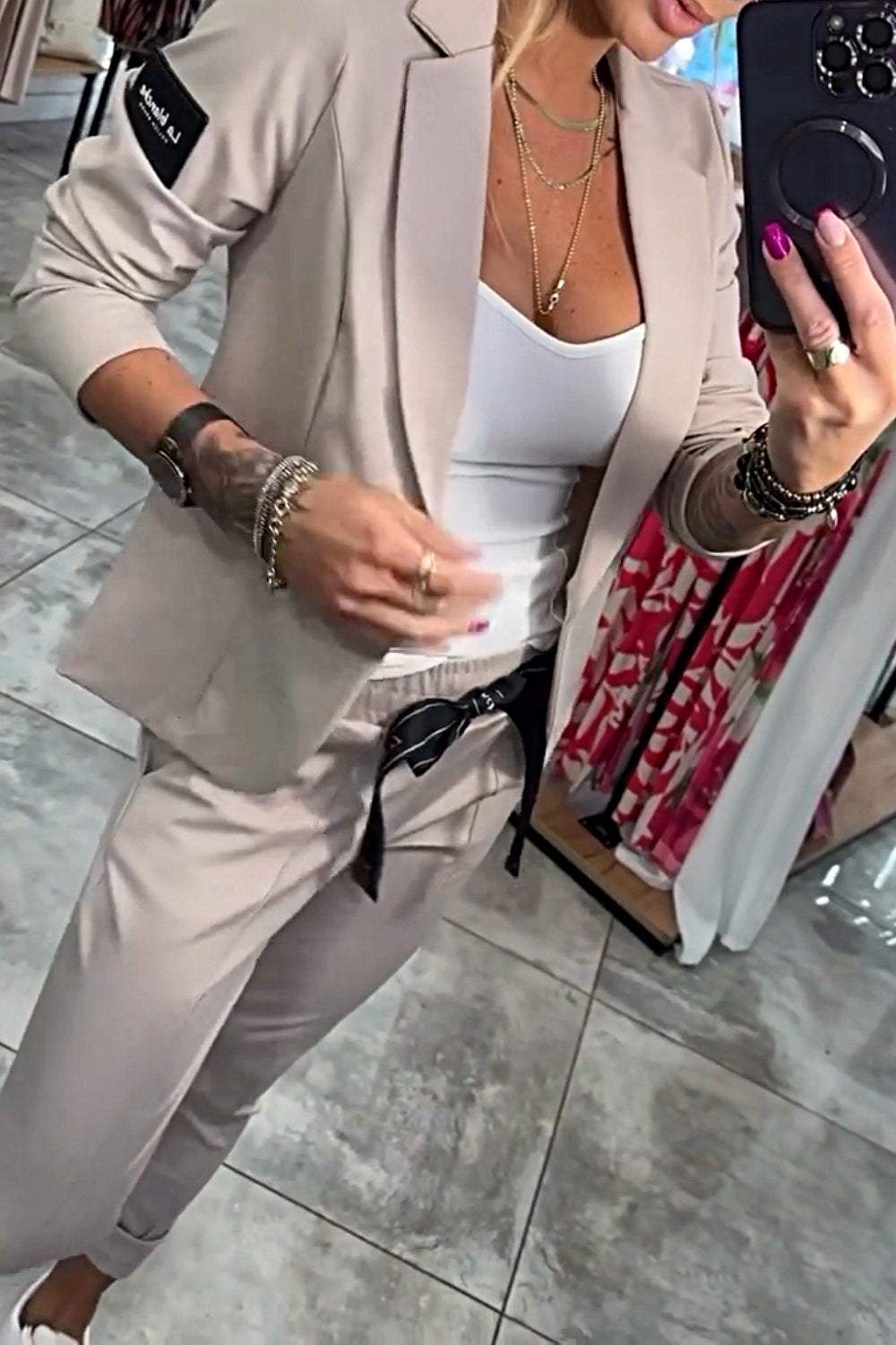 Completo blazer da donna moderno con pantaloni elasticizzati – Elegante outfit a 2 pezzi per ufficio e tempo libero