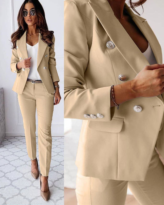 Hélène - Blazer Elegante e Scollo Affusolato in Colori Monocromatici con Bottoni Dettagliati per Donne