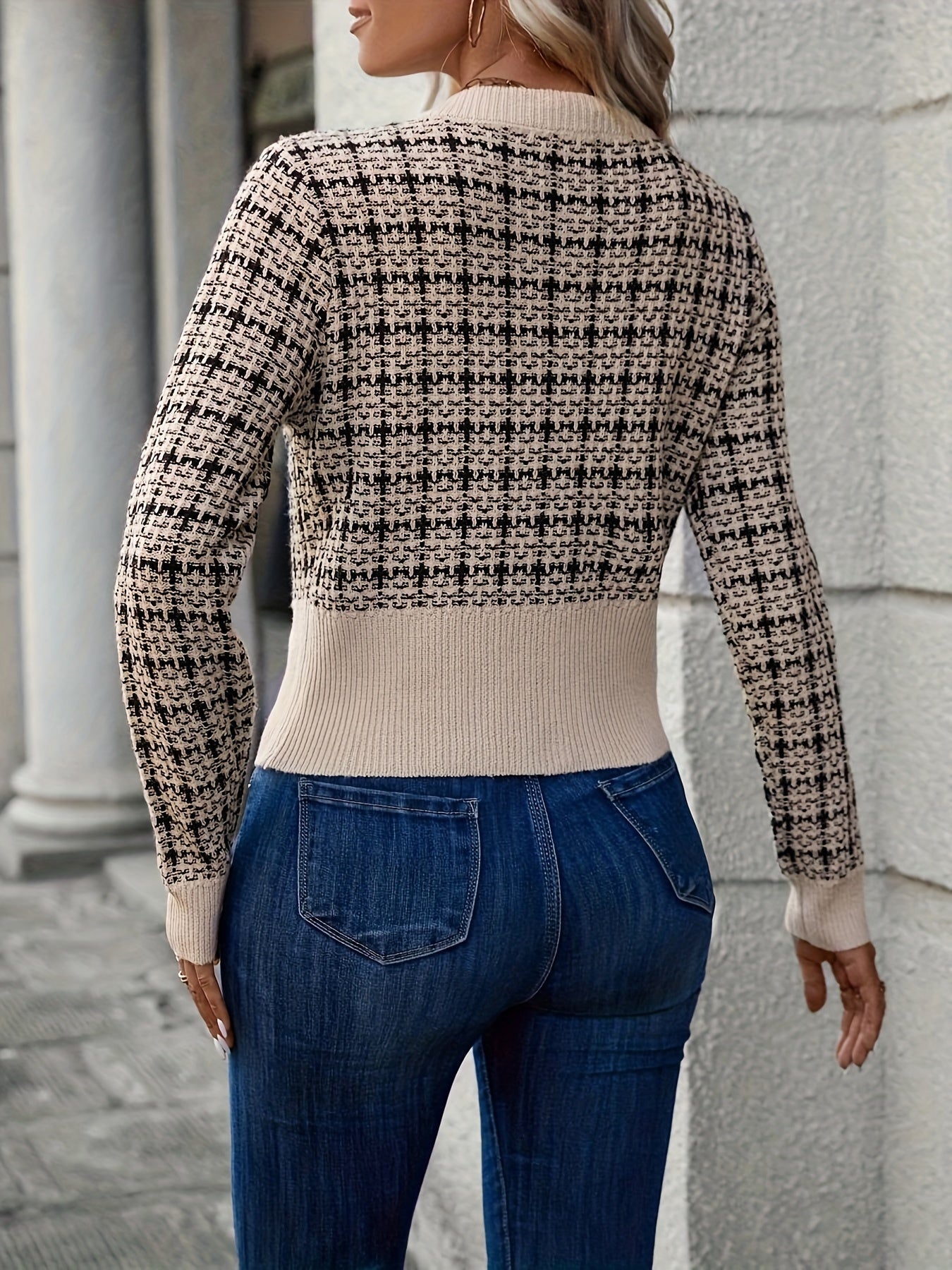 Elegante cardigan con motivo tweed e bottoni dorati per donne – Classico chic