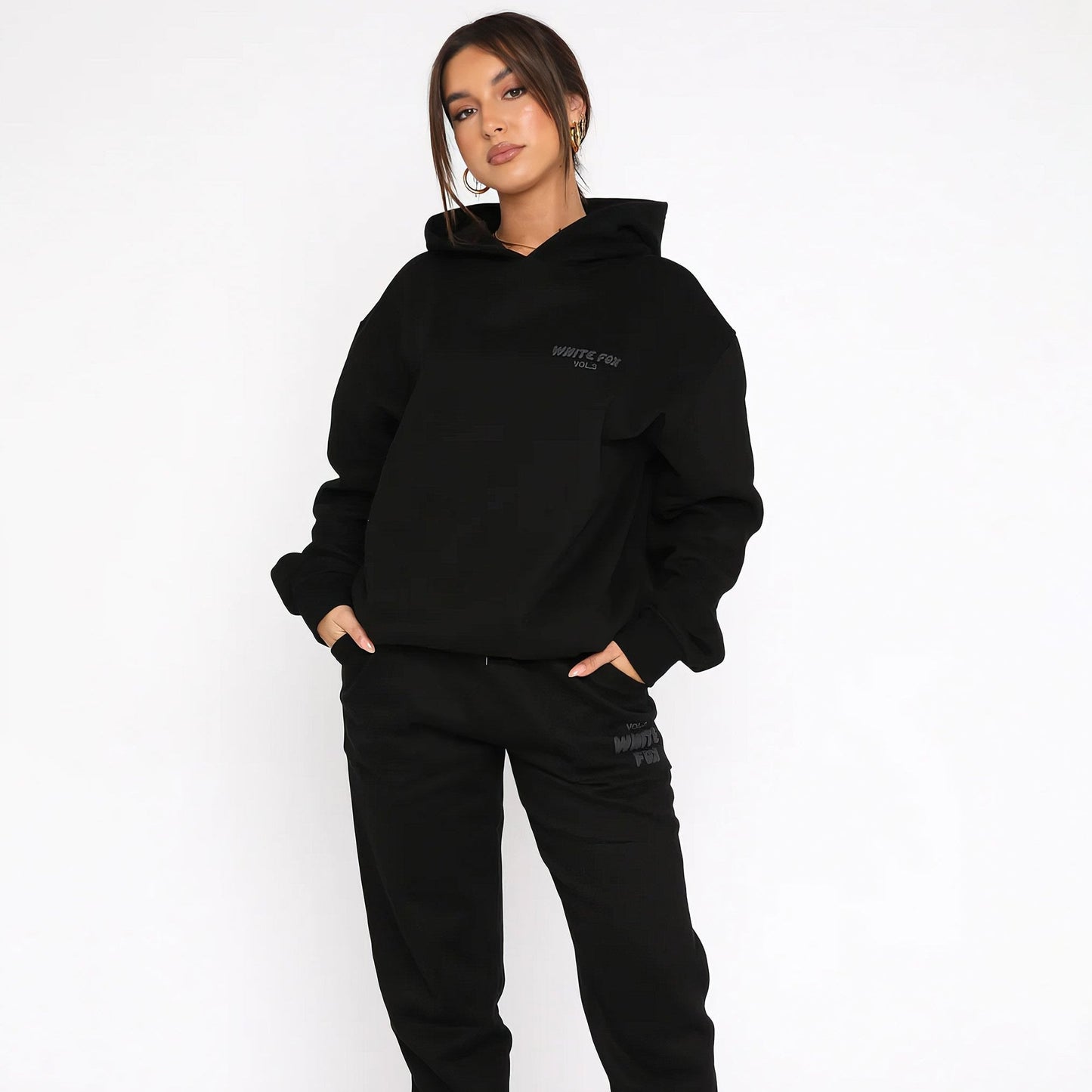 Oréline - Set Elegante a Due Pezzi: Felpa con Cappuccio e Pantaloni Sportivi a Vita Alta in Colori Tenui