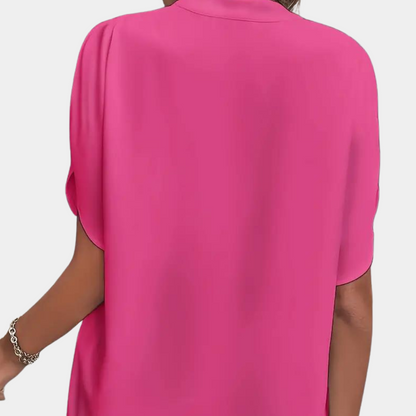 Jade - Elegante e femminile blusa per la primavera-estate con sottile scollatura a V per donne