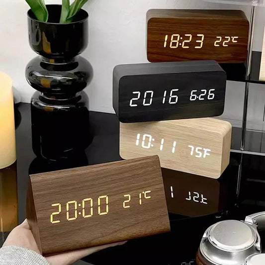 BoisSage - Sveglia in vero blocco di legno – WoodWatch – Display LED – Controllo vocale