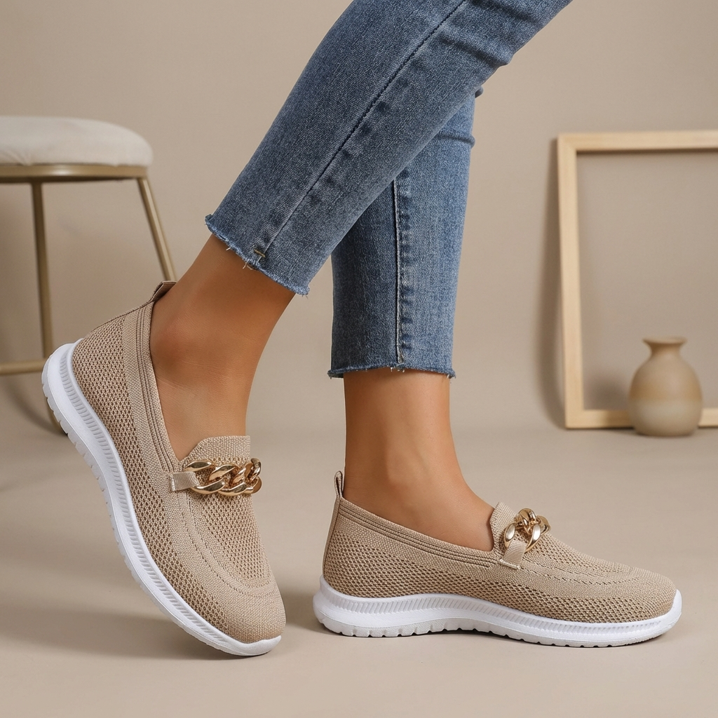 Sneaker Slip-On Comode per Donna – Scarpe in Mesh Leggere con Dettaglio a Catena e Suola Flessibile