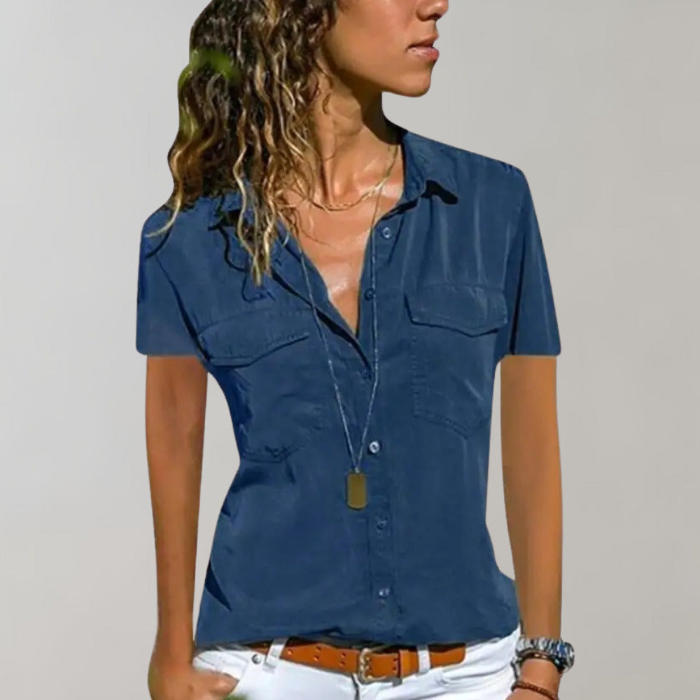 Maglietta a maniche corte in camicia – leggera e ariosa per donne