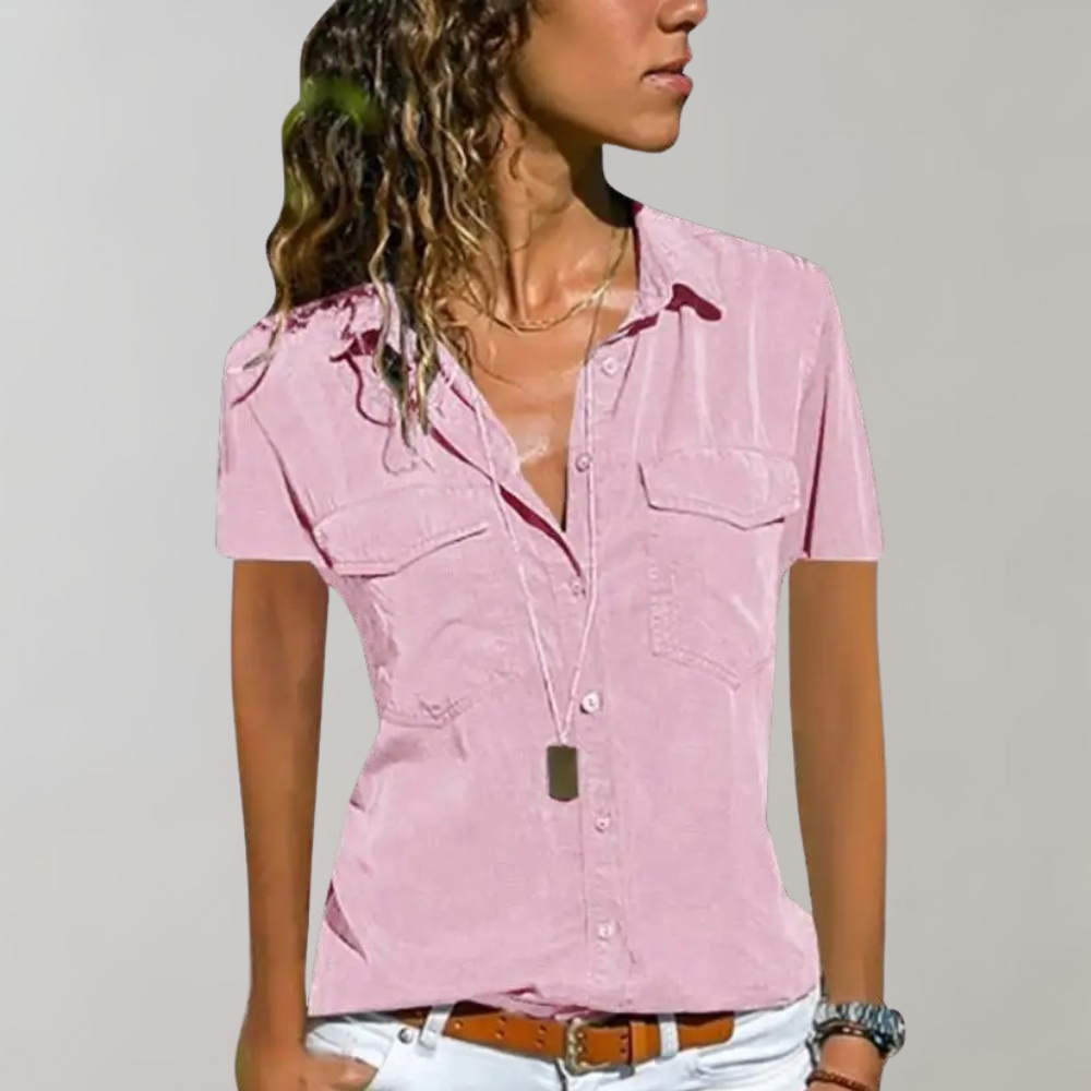 Maglietta a maniche corte in camicia – leggera e ariosa per donne