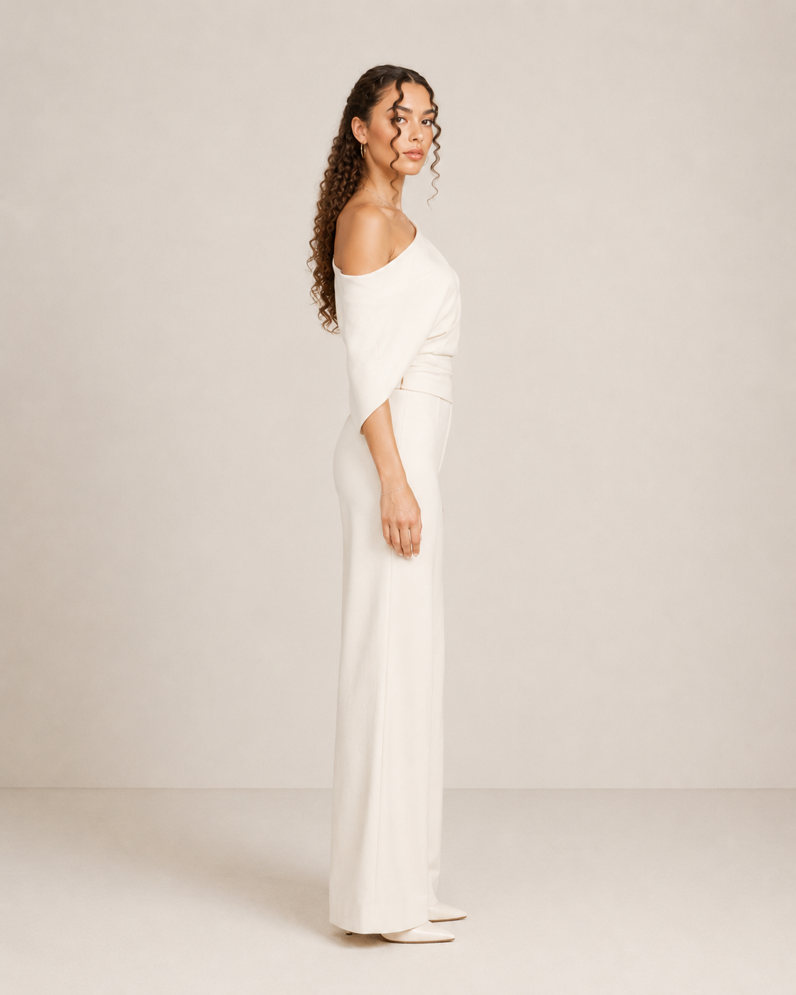 Elegante tuta con spalla scoperta per donne – Tuta ampia per serate e occasioni speciali