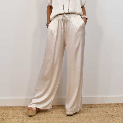 Rosalique - Insieme Satin Chic – Top Fluttuante & Pantaloni Ampi