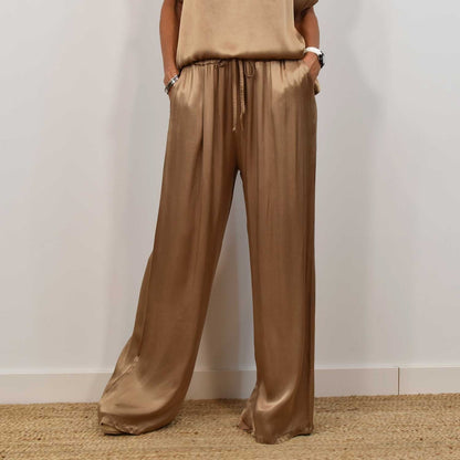 Rosalique - Insieme Satin Chic – Top Fluttuante & Pantaloni Ampi