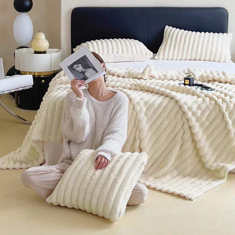 CozyCouture Maxi-Coperta in Pile per un Comfort Lussuoso e un Calore Estremo per il Letto o il Divano