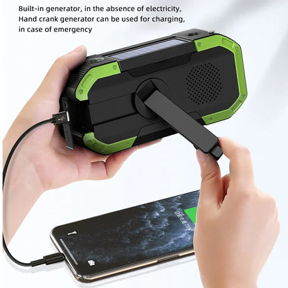 SolariPro - Radio d'emergenza portatile AM/FM con ricarica solare a manovella, LED, batteria ricaricabile 5000mAh/10000mAh, lampada da lettura e torcia, allerta SOS