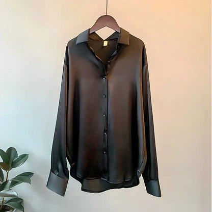 Sophie - Elegante e Lussuosa Blusa in Satin Lucido con Bottoni e Maniche Lunghe per Donne