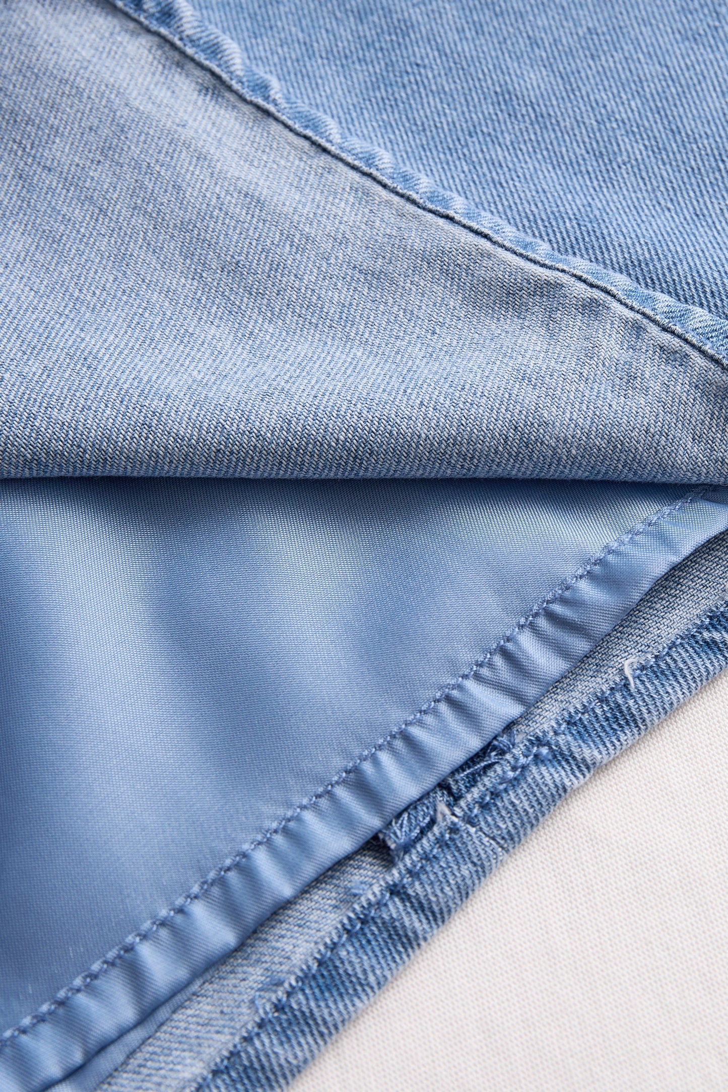 Clémence - Blusa senza maniche con colletto a halter e dettaglio nodo per donne
