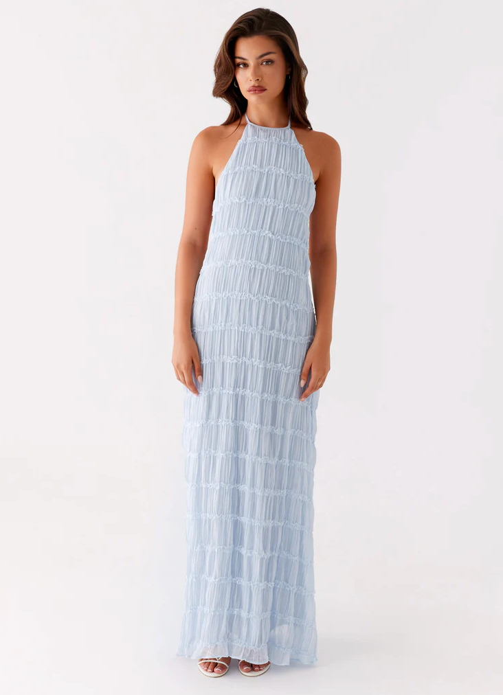 Elegante Maxikleid mit Neckholder-Ausschnitt für Damen – Plissiertes Abendkleid mit Rückenfrei-Design