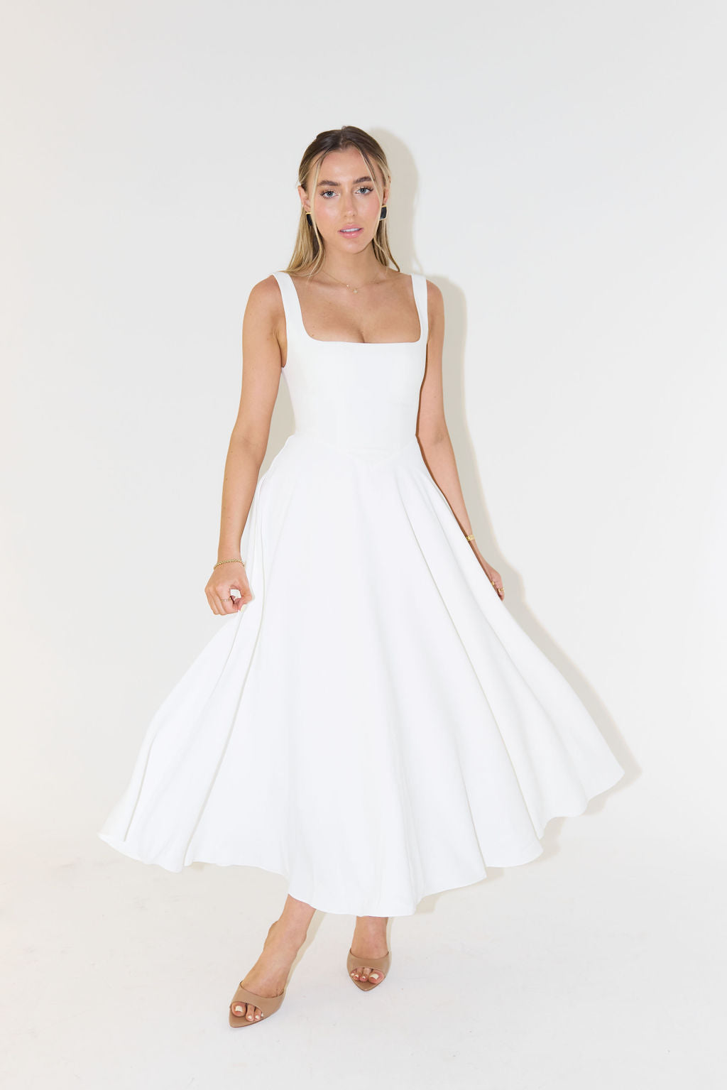 Marcelline - Vestito midi estivo per donne con scollatura quadrata e senza maniche