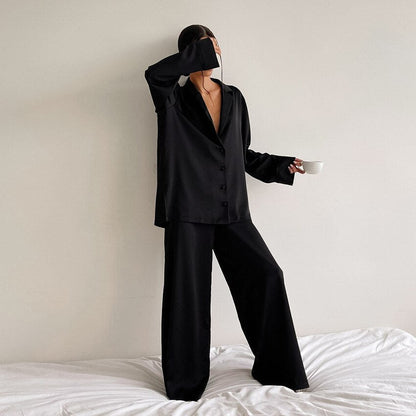 Noélya - Set Pigiama da Donna in Satin Lussuoso con Maglietta a Maniche Lunghe e Pantaloni Lunghi