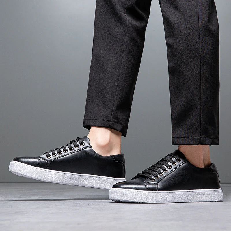 Sneaker in pelle da uomo moderne con suola bianca – Scarpe casual eleganti per il quotidiano e il business