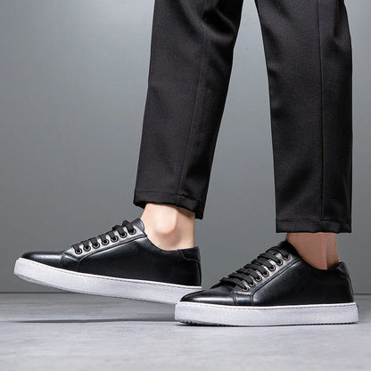 Sneaker in pelle da uomo moderne con suola bianca – Scarpe casual eleganti per il quotidiano e il business