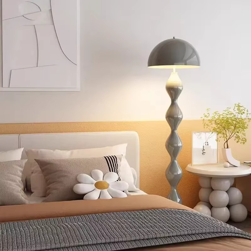 Nordéa - Lampada da terra scandinava moderna
