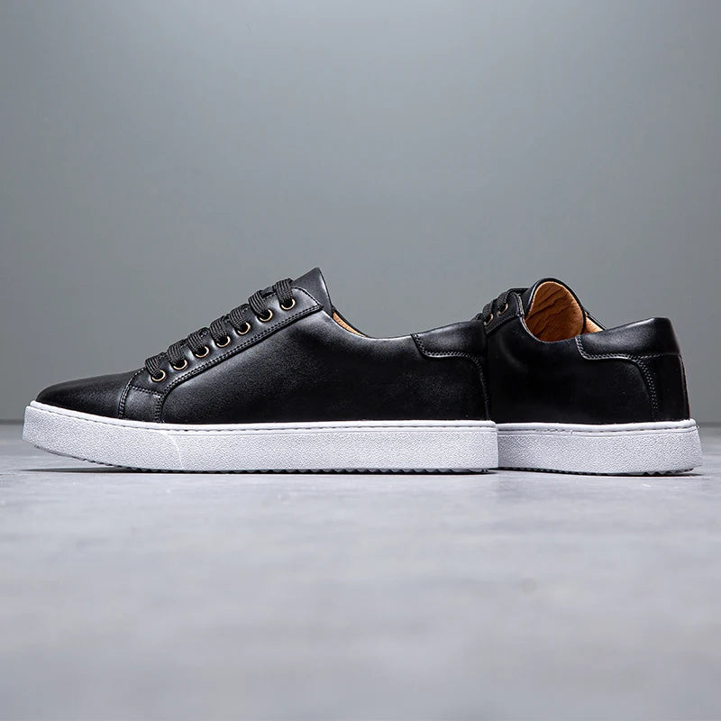 Sneaker in pelle da uomo moderne con suola bianca – Scarpe casual eleganti per il quotidiano e il business
