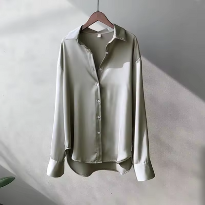 Sophie - Elegante e Lussuosa Blusa in Satin Lucido con Bottoni e Maniche Lunghe per Donne