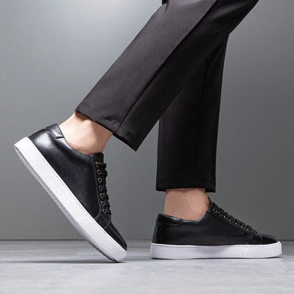 Sneaker in pelle da uomo moderne con suola bianca – Scarpe casual eleganti per il quotidiano e il business