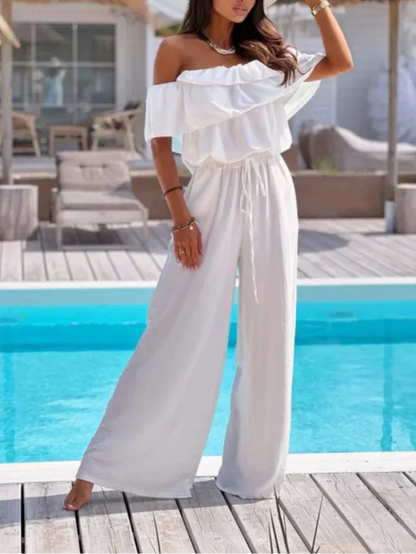 Capucielle - Combinazione elegante per donne con spalline scoperte, volant e gamba larga