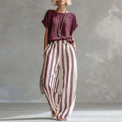 Set due pezzi casual con top per donne – Outfit estivo leggero con righe e pantaloni larghi