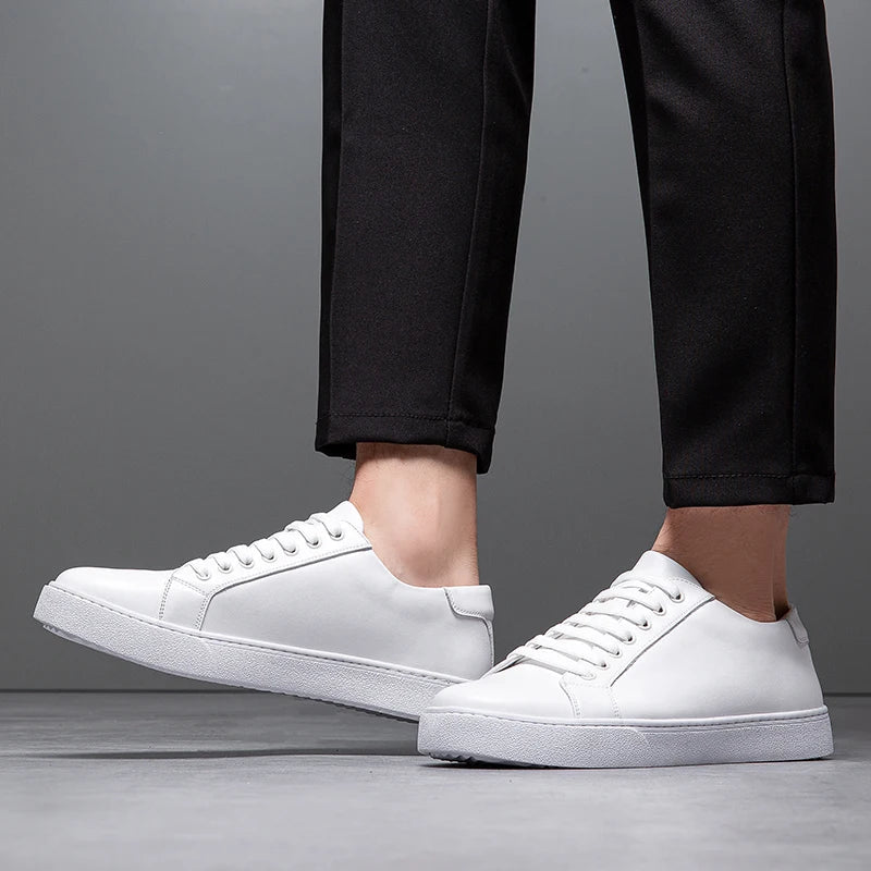 Sneaker in pelle da uomo moderne con suola bianca – Scarpe casual eleganti per il quotidiano e il business