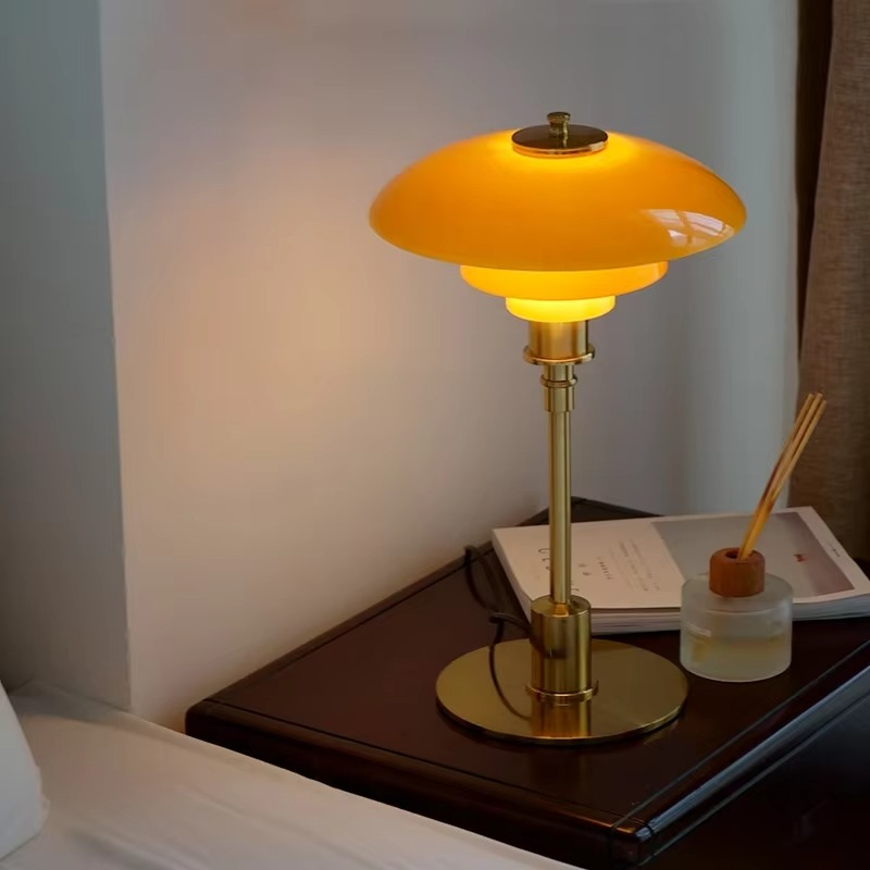 Lampada da tavolo vintage con paralume a fungo – Elegante lampada di design retro per soggiorno e camera da letto