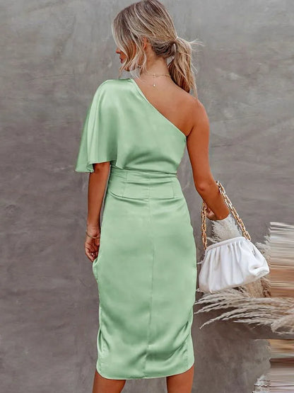 Abito midi elegante con spalla scoperta e finitura in satin per donne – Abito da sera aderente con taglio asimmetrico
