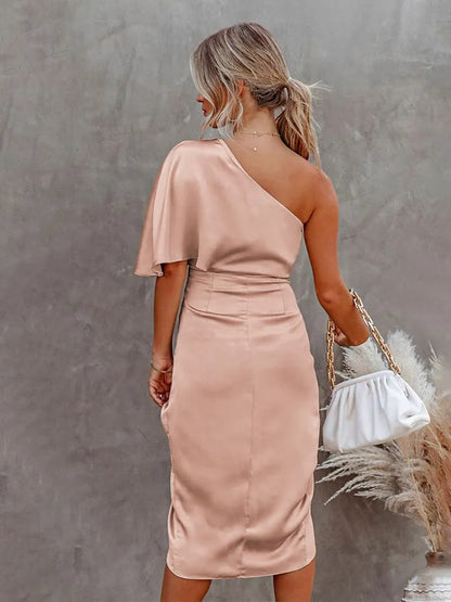 Abito midi elegante con spalla scoperta e finitura in satin per donne – Abito da sera aderente con taglio asimmetrico