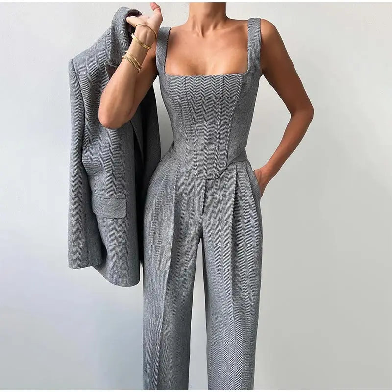 Maëlyse - Completo Tre Pezzi Power Elegance Blazer, Top Corsetto con Zip e Pantaloni a Vita Alta