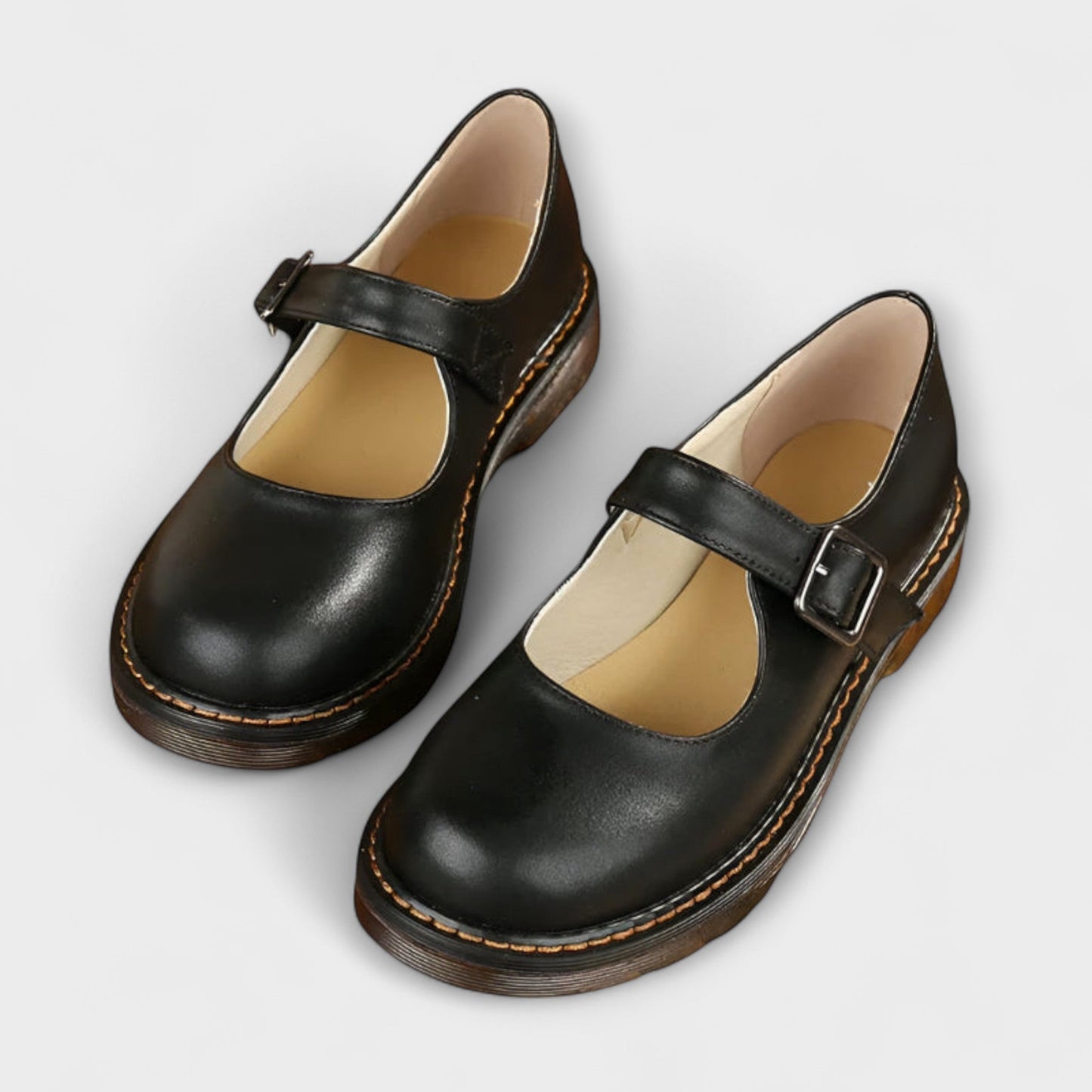 Noéline - Scarpe in pelle vintage con cinturino e suola comfort