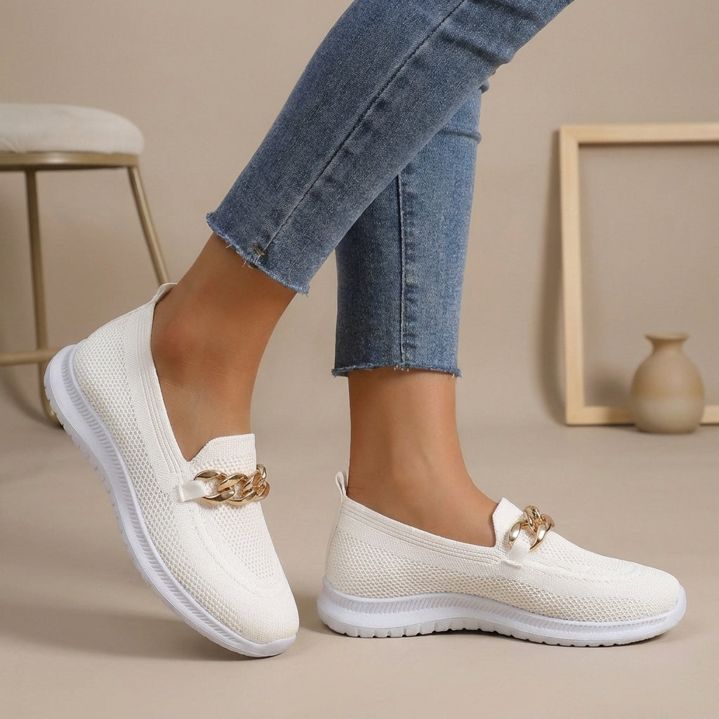 Sneaker Slip-On Comode per Donna – Scarpe in Mesh Leggere con Dettaglio a Catena e Suola Flessibile