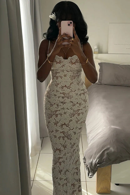Abito Maxi Elegante in Pizzo per Donne – Adesivo & Senza Schiena con Lacci