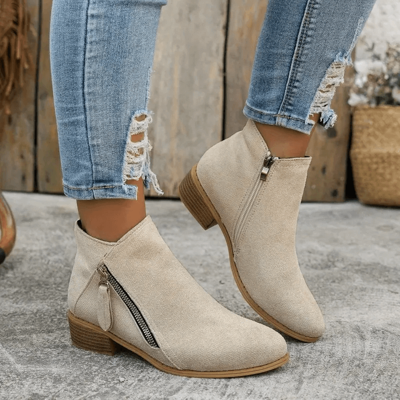 Zélyna - Eleganti Stivaletti Bassi in Camoscio per Donna, Primavera, con Cerniera e Tacco Basso, Monocromo
