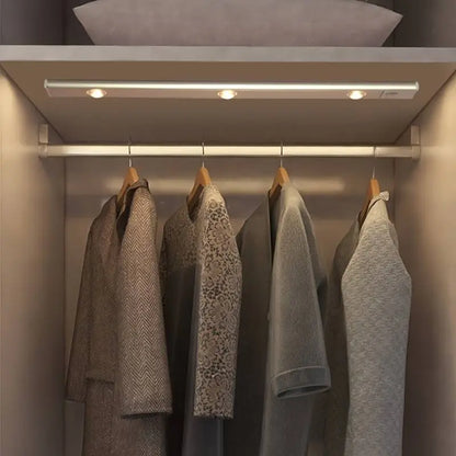 LumiSens - Striscia LED con sensore di movimento