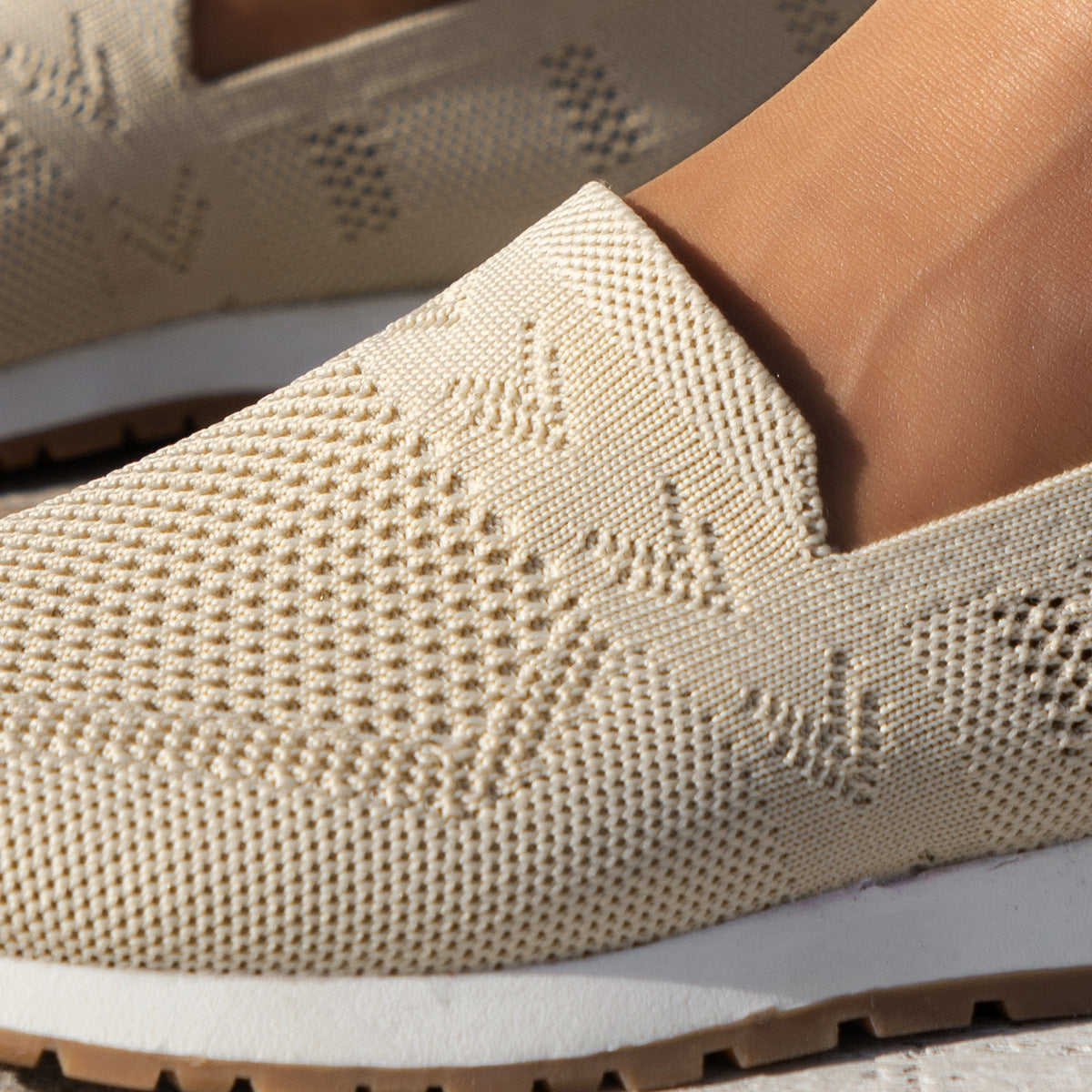 Maëvora - Scarpe Slip-On Ortopediche e Traspiranti per un Comfort Ottimale durante Lunghe Passeggiate e Gite in Città