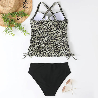 Set di Tankini Modellante con Raccoglimenti – Moda Mare Elegante per Donne