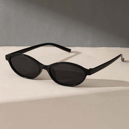 Occhiali da sole vintage sottili con protezione UV400 per donne – Eleganti occhiali slim in marrone e nero